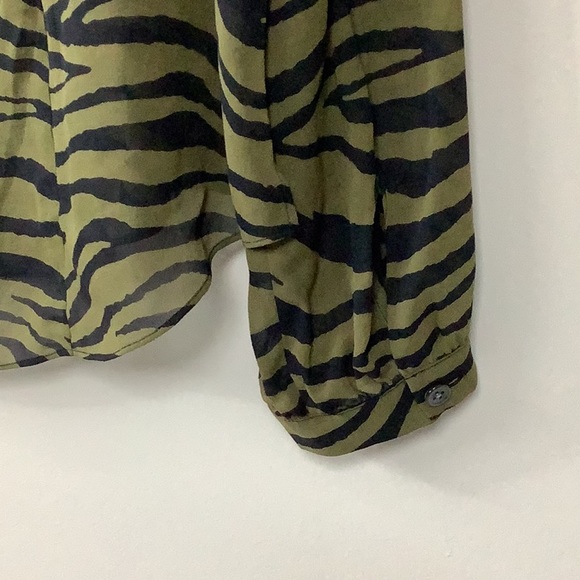 Veronica Beard Long Sleeve Camilla Top - Picture 14 of 14